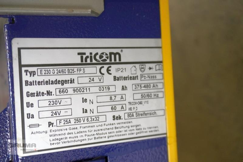 Sonstige Teile Türe ait TriCOM Tricom Futur 24V/60A, Gebrauchtmaschine içinde Friedberg-Derching (resim 6)