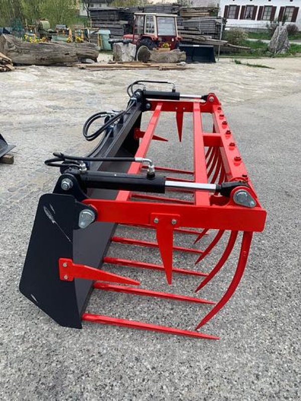 Sonstige Traktoren des Typs Big Dutchman Krokodilgabel 210 cm mit Euro Aufnahme, Neumaschine in Göpfritz an der Wild (Bild 6)