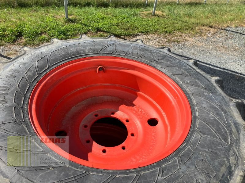 Sonstige Traktoren типа CLAAS KRS 540/65R28+650/65R38 MITAS, Gebrauchtmaschine в Hollfeld (Фотография 12)