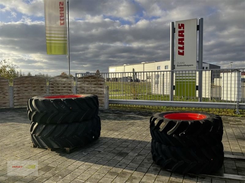 Sonstige Traktoren typu CLAAS REIFEN 400/65R28 + 540/65R38, Neumaschine w Töging am Inn (Zdjęcie 1)