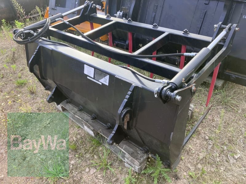 Sonstige Traktoren des Typs GiANT DUNG- UND SILAGEZANGE 160 CM, Gebrauchtmaschine in Großweitzschen 