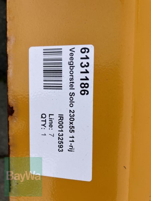 Sonstige Traktoren des Typs GiANT SOLO SCHIEBEBESEN 230CM, Gebrauchtmaschine in Großweitzschen  (Bild 4)