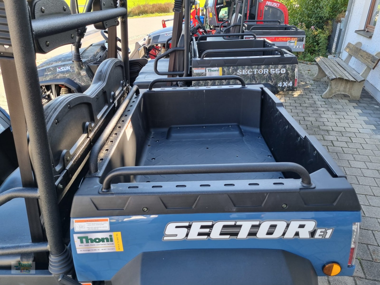 Sonstige Traktoren des Typs Hisun Sector E1, Neumaschine in Tann (Bild 7)