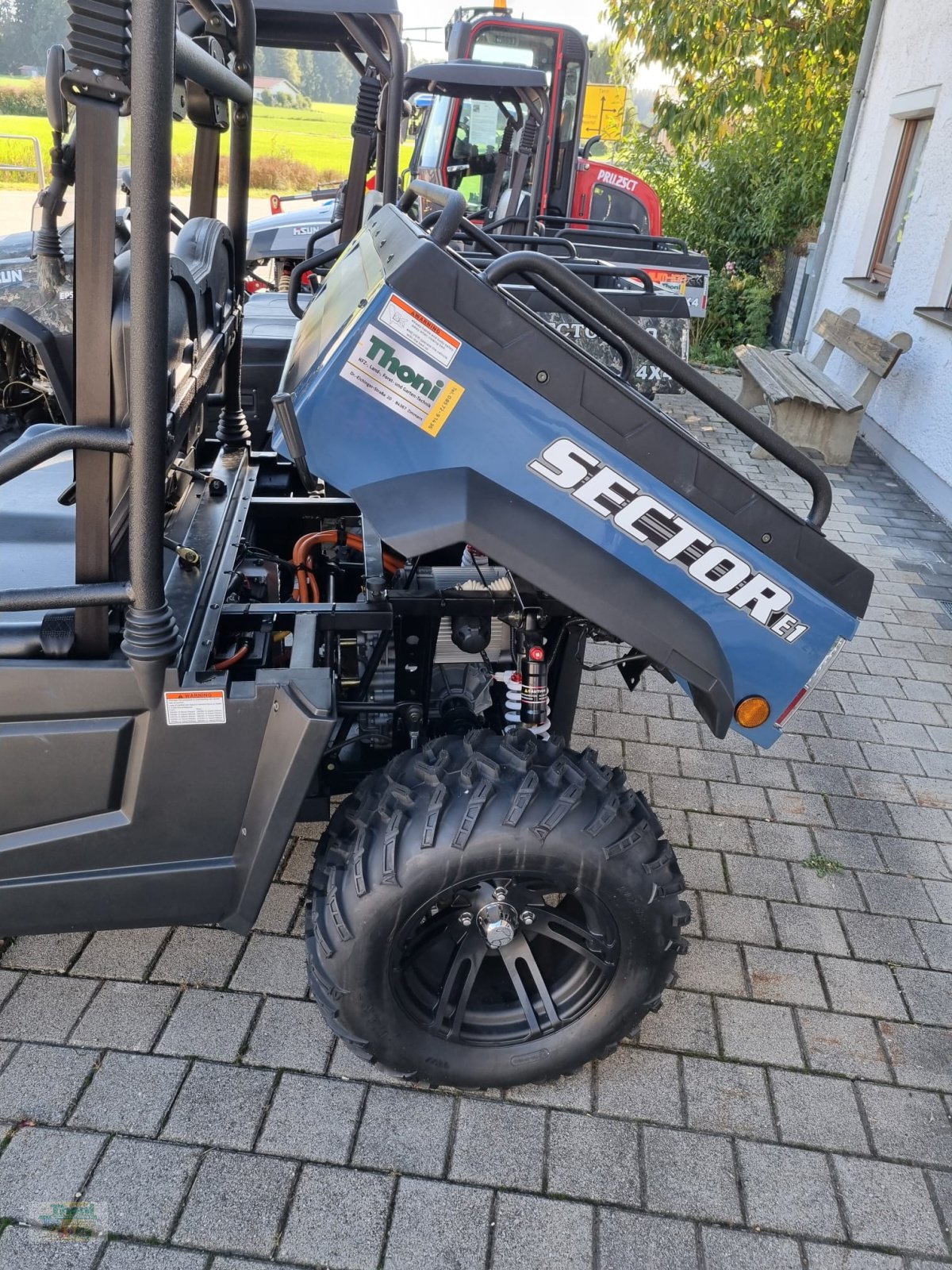 Sonstige Traktoren des Typs Hisun Sector E1, Neumaschine in Tann (Bild 10)