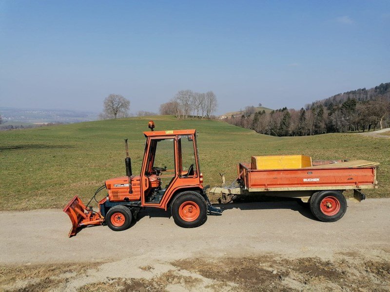 Sonstige Traktoren tip Kubota B 7200 HD, Gebrauchtmaschine in Estavayer-le-Lac (Poză 1)