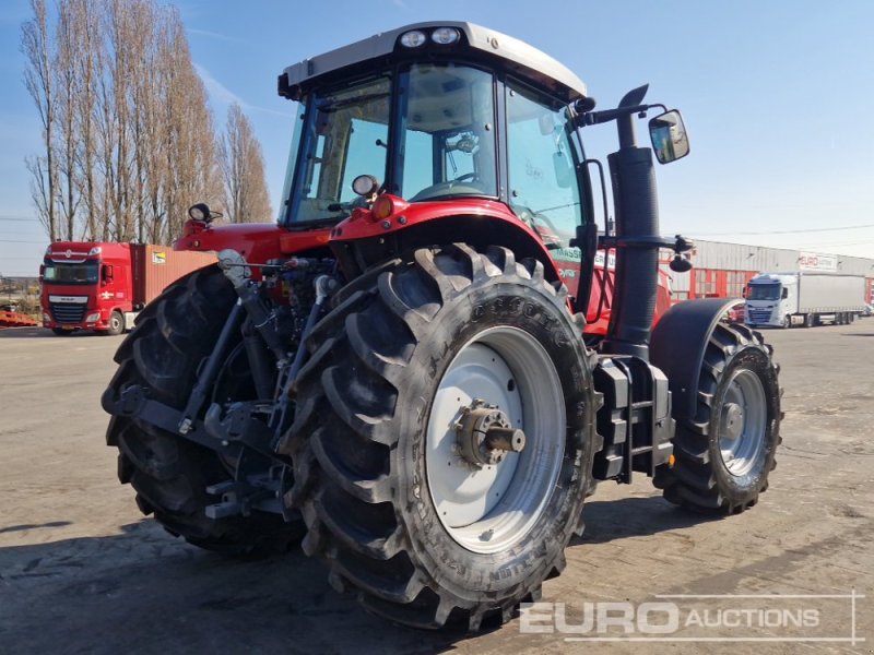 Sonstige Traktoren del tipo Massey Ferguson 7724s, Neumaschine In Dormagen (Immagine 1)
