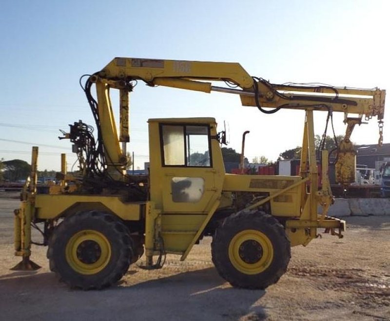 Sonstige Traktoren des Typs Mercedes-Benz MB Trac-800 Traktor, Gebrauchtmaschine in Göpfritz an der Wild (Bild 2)