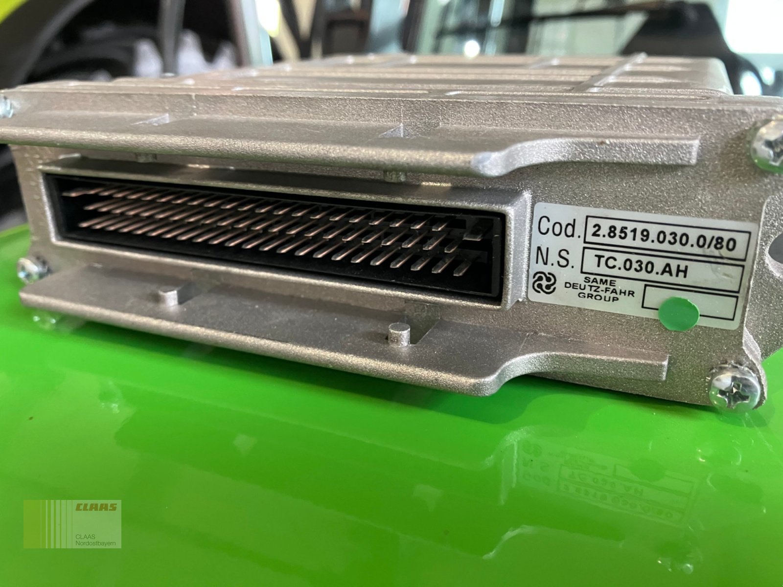 Sonstige Traktorteile des Typs Deutz-Fahr 2.8519.030.0/80 Steuergerät f. Agroplus 67-87, Gebrauchtmaschine in Schwend (Bild 8)