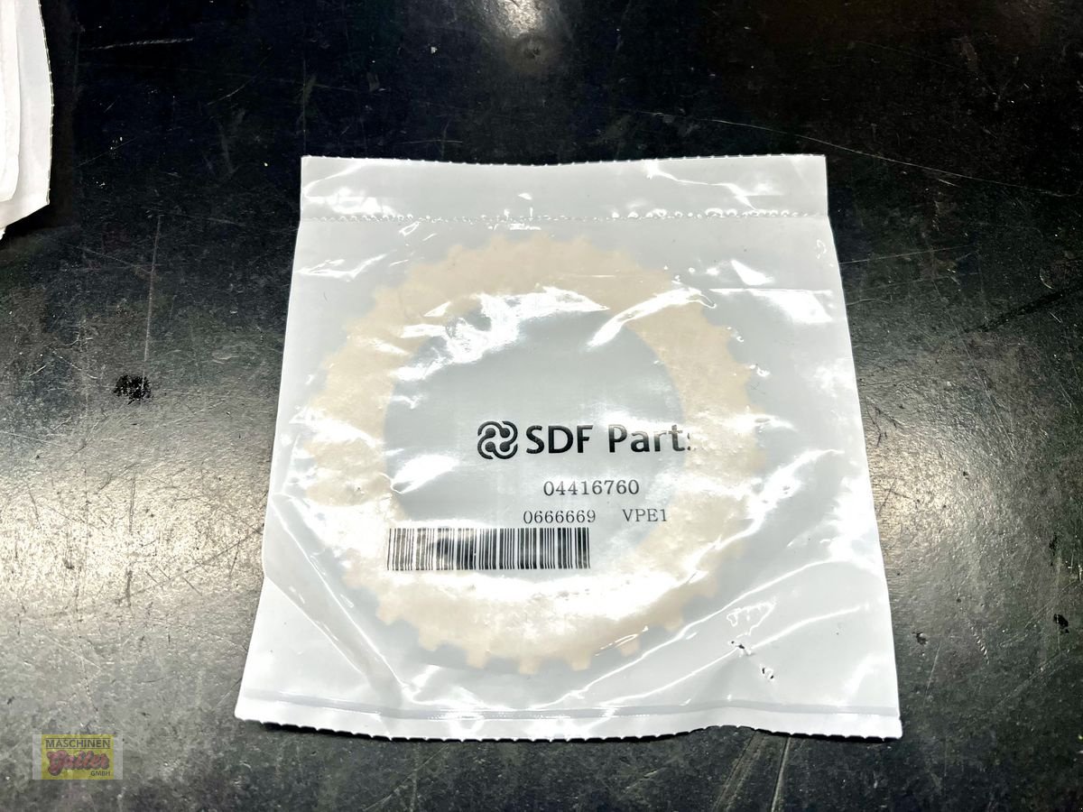 Sonstige Traktorteile des Typs Deutz SDF 04416760 // 04416967 AV35 Kupplungsscheiben, Neumaschine in Kötschach (Bild 2)