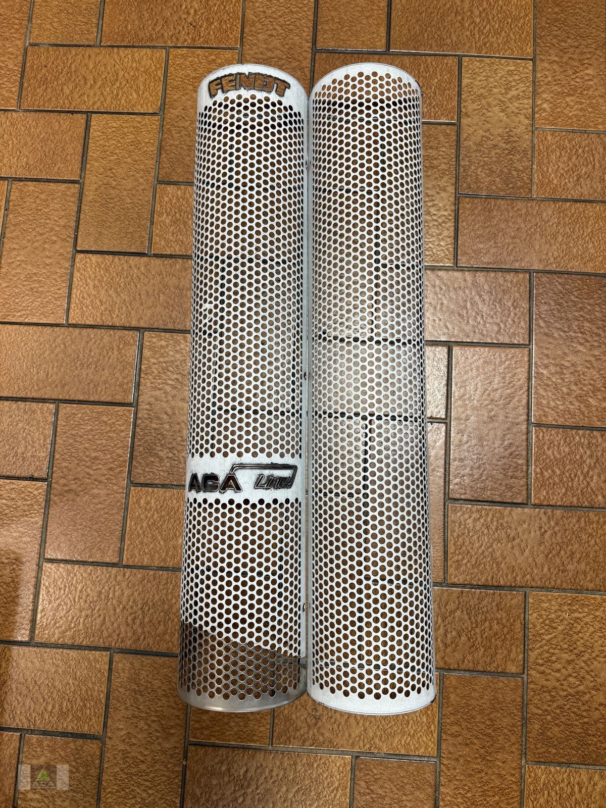 Sonstige Traktorteile des Typs Fendt Chromblende für 300Com3, Neumaschine in Markt Hartmannsdorf (Bild 5)