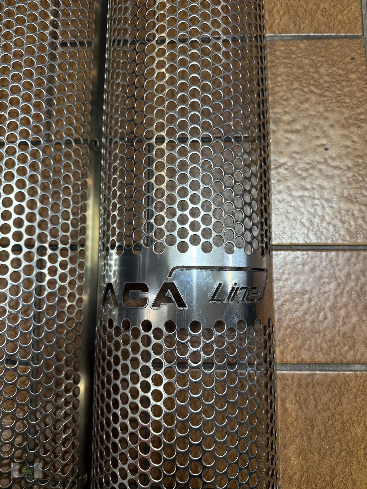 Sonstige Traktorteile des Typs Fendt Chromblende für 300Com3, Neumaschine in Markt Hartmannsdorf (Bild 2)