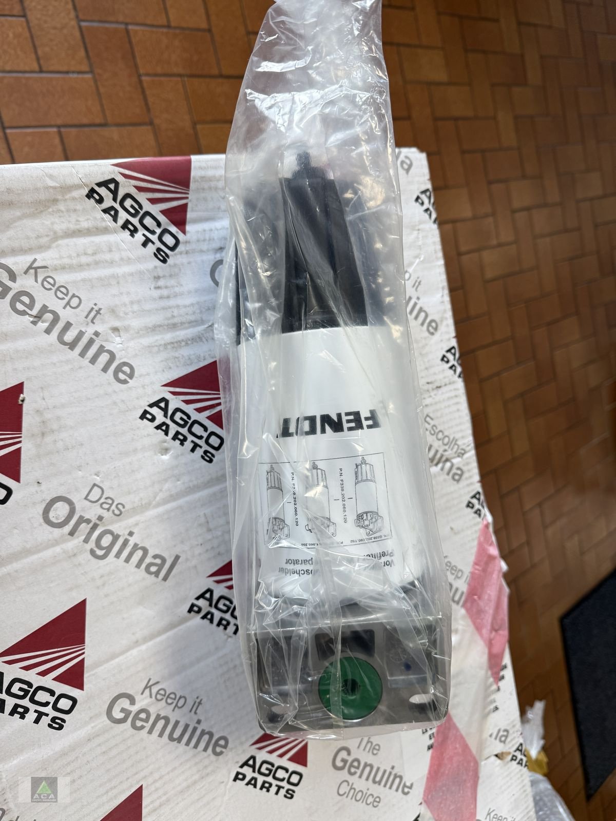 Sonstige Traktorteile des Typs Fendt Ersatzeile 400-900  SCR,S4,Com3 Xylon,GT Farmer, Neumaschine in Markt Hartmannsdorf (Bild 7)