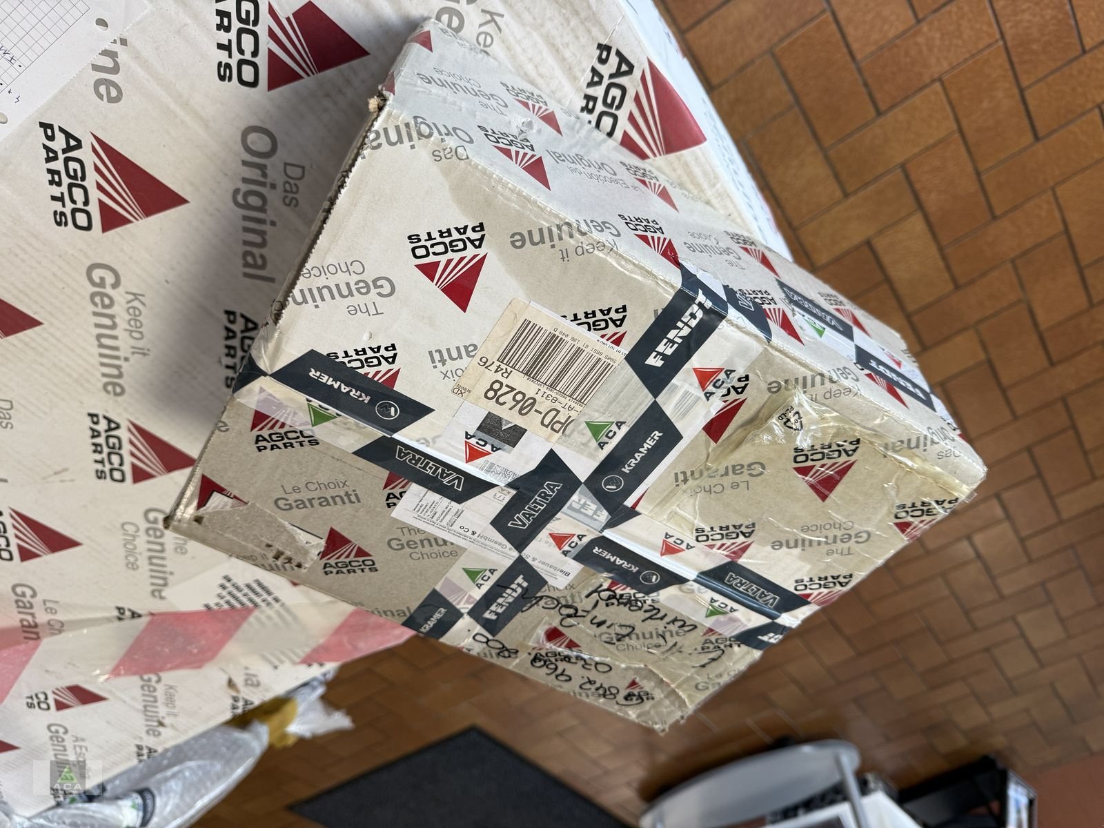 Sonstige Traktorteile of the type Fendt Ersatzeile 400-900  SCR,S4,Com3 Xylon,GT Farmer, Neumaschine in Markt Hartmannsdorf (Picture 23)