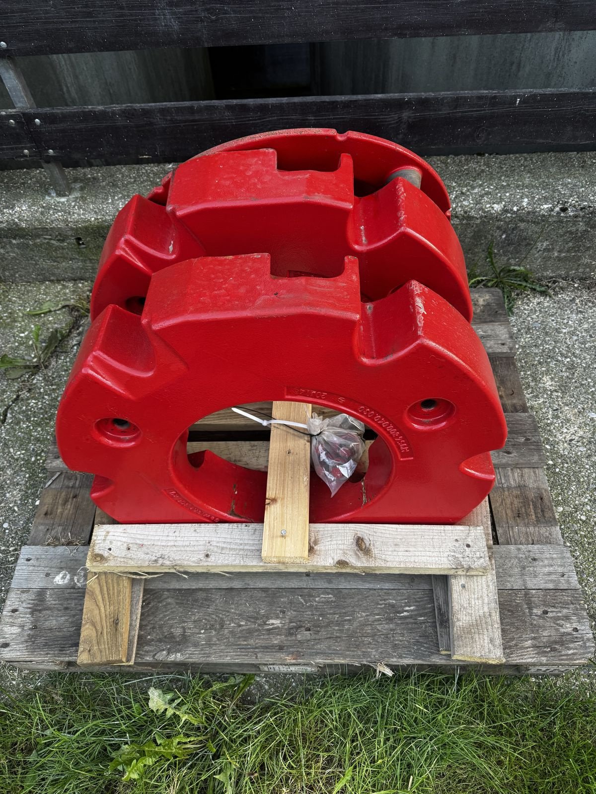 Sonstige Traktorteile du type Fendt HINTERRADGEWICHTE, Neumaschine en Traberg (Photo 1)