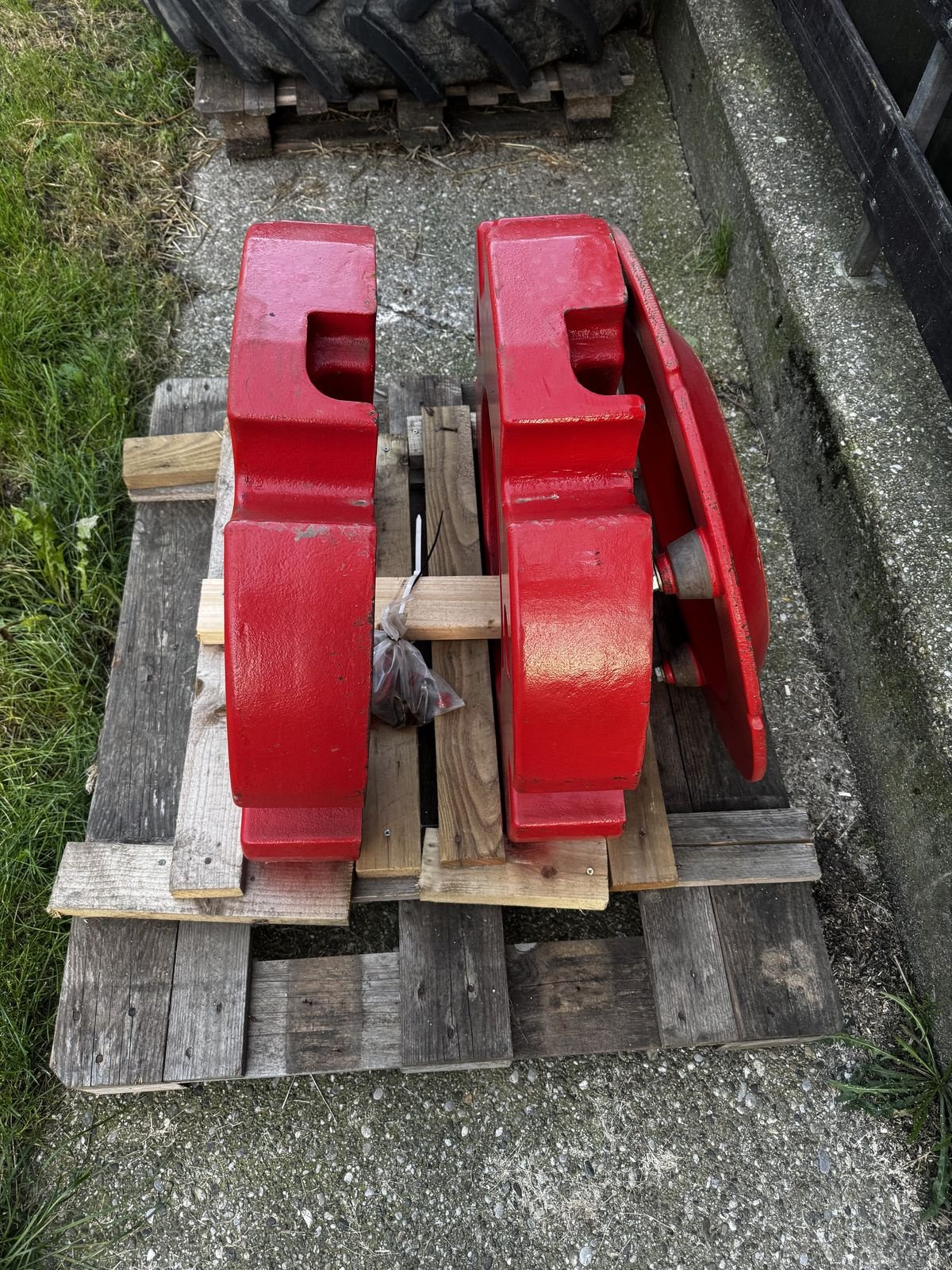 Sonstige Traktorteile du type Fendt HINTERRADGEWICHTE, Neumaschine en Traberg (Photo 2)