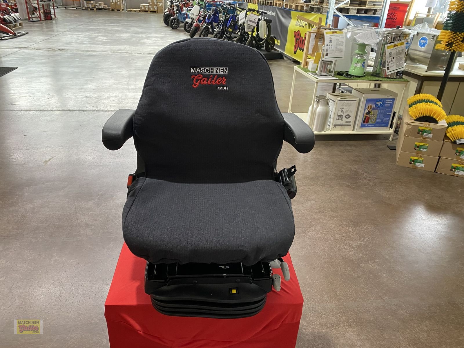 Sonstige Traktorteile des Typs Grammer Traktorsitz Luftsitz MSG95G/721, Neumaschine in Kötschach (Bild 2)