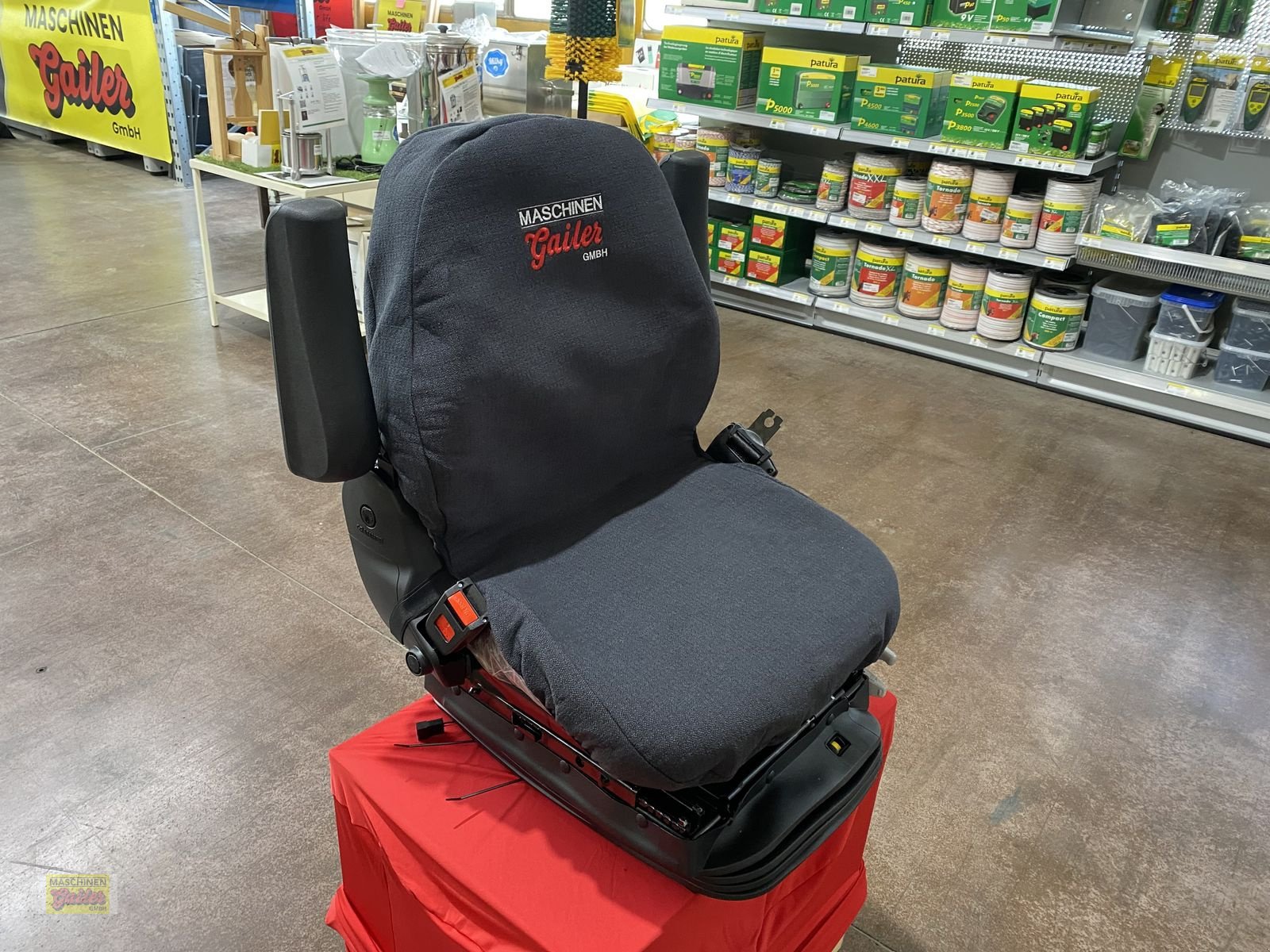 Sonstige Traktorteile des Typs Grammer Traktorsitz Luftsitz MSG95G/721, Neumaschine in Kötschach (Bild 16)