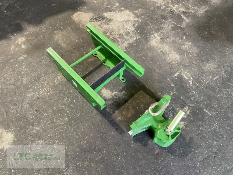 Sonstige Traktorteile des Typs John Deere Anhängerbock zu 5E, Neumaschine in Kalsdorf