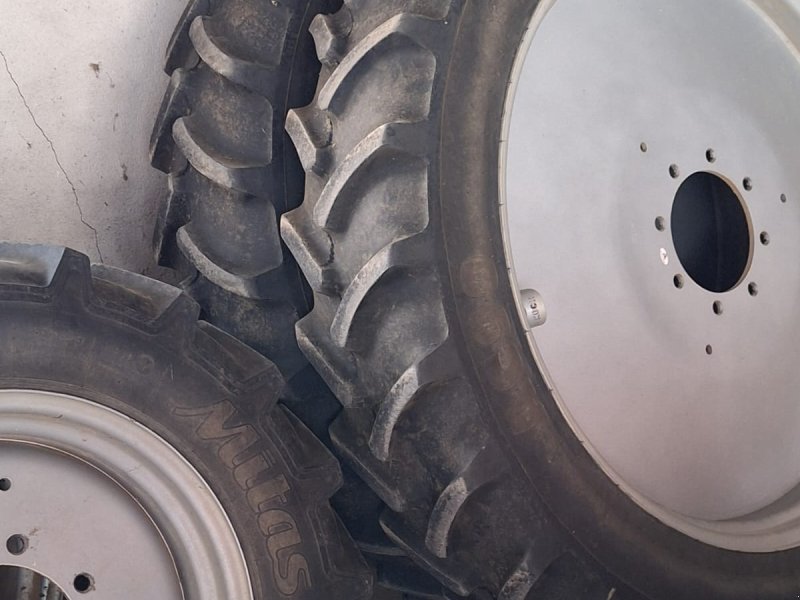 Sonstige Traktorteile des Typs Mitas Pflegebereifung, Gebrauchtmaschine in Weigenheim (Bild 1)