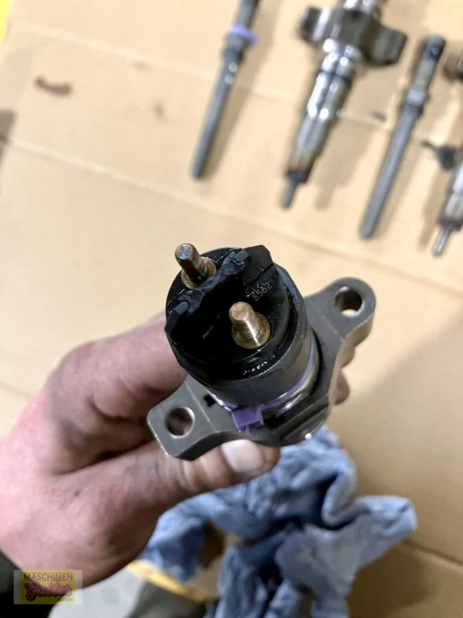 Sonstige Traktorteile des Typs New Holland CNH 5801618038 Kraftstoffeinspritzdüse, Gebrauchtmaschine in Kötschach (Bild 5)