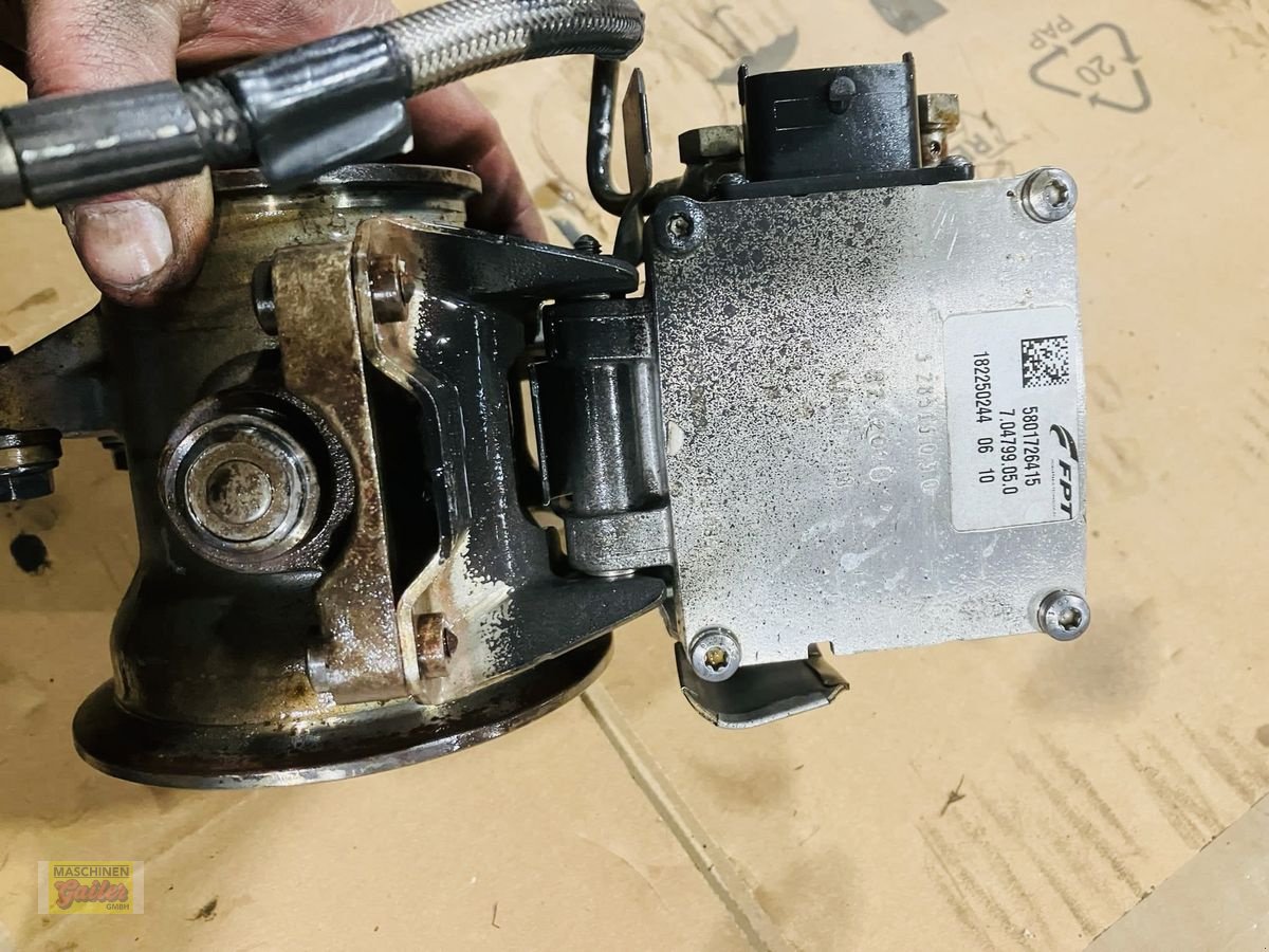 Sonstige Traktorteile typu New Holland CNH 5801726415 //  47542169 Abgasklappe, Gebrauchtmaschine v Kötschach (Obrázek 2)