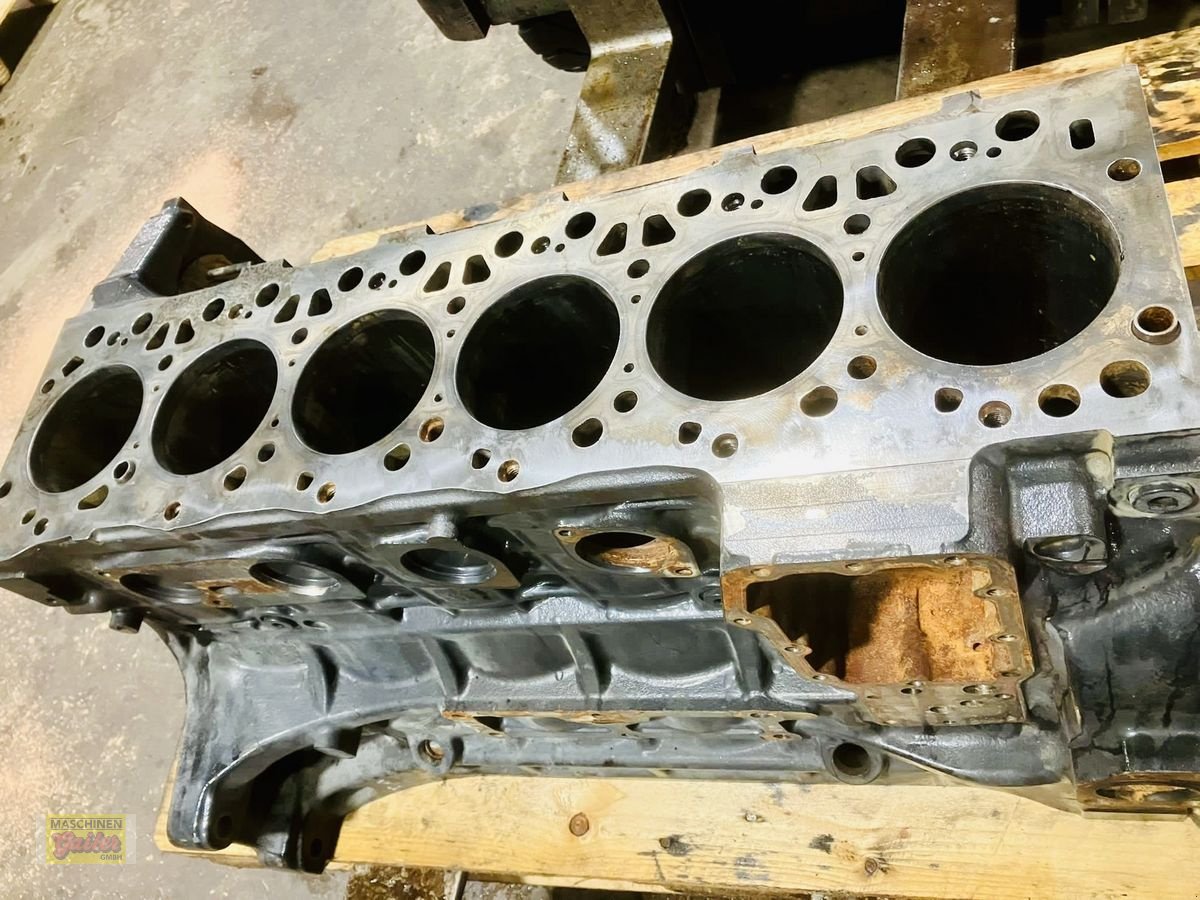 Sonstige Traktorteile des Typs New Holland CNH 5802274207 // 504355927 Zylinderblock, Gebrauchtmaschine in Kötschach (Bild 1)