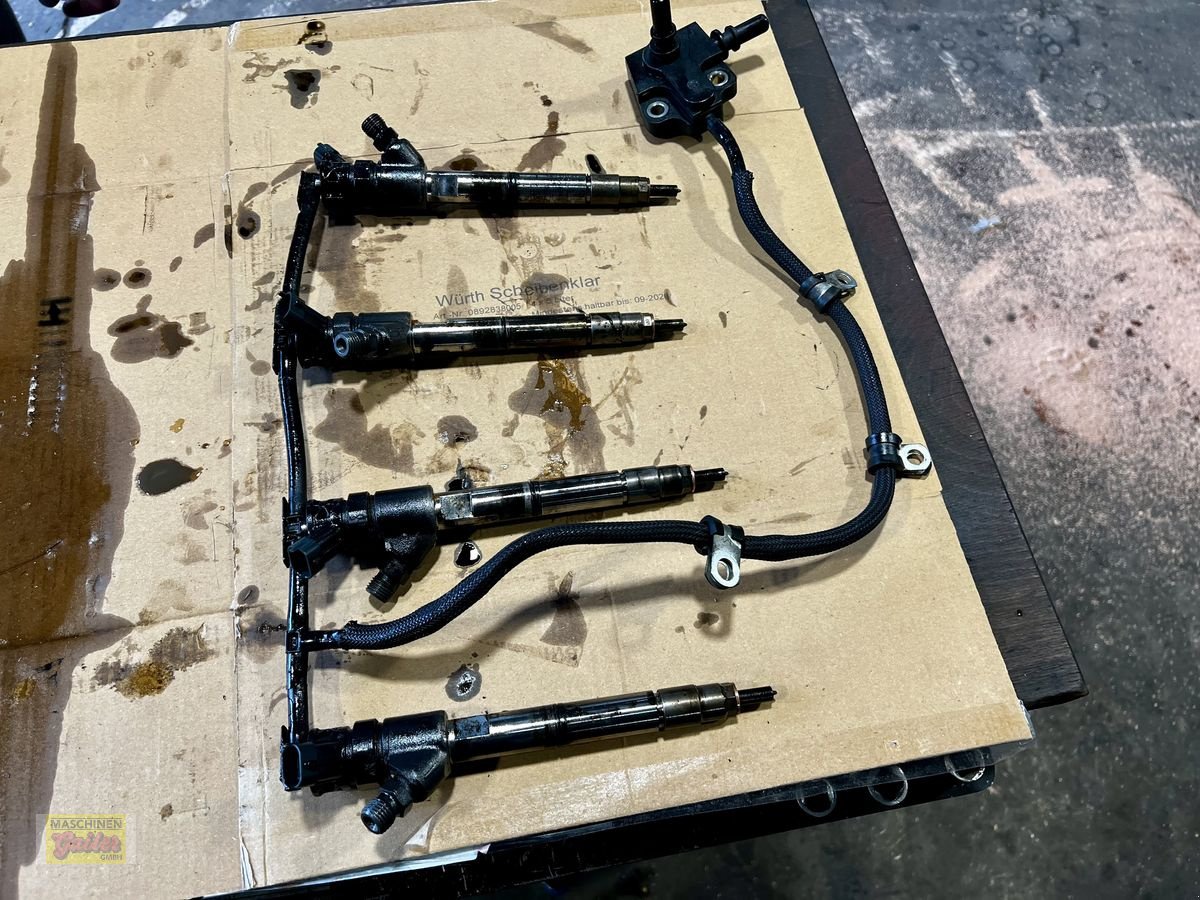 Sonstige Traktorteile des Typs New Holland Kraftstoffeinspritzdüsen 5801790338 / 5801714290, Gebrauchtmaschine in Kötschach (Bild 6)