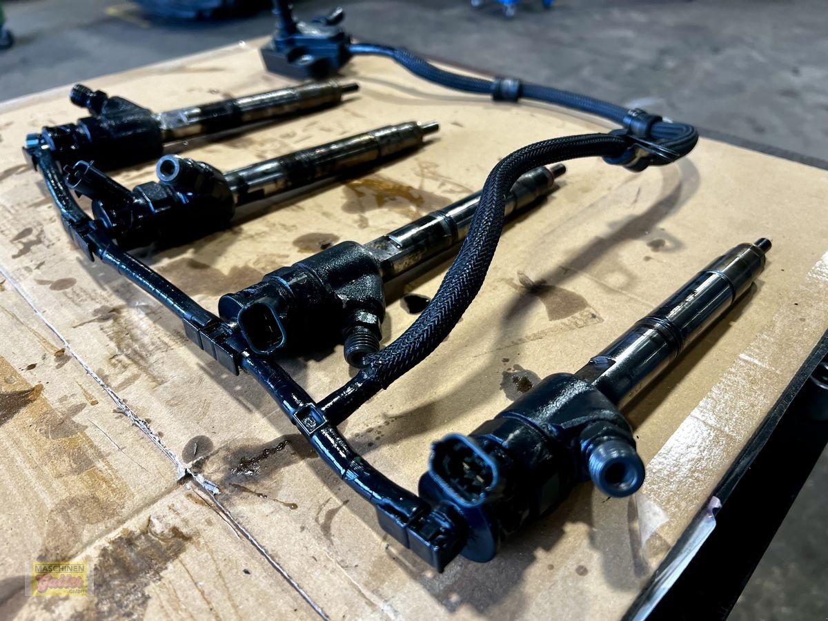 Sonstige Traktorteile des Typs New Holland Kraftstoffeinspritzdüsen 5801790338 / 5801714290, Gebrauchtmaschine in Kötschach (Bild 1)