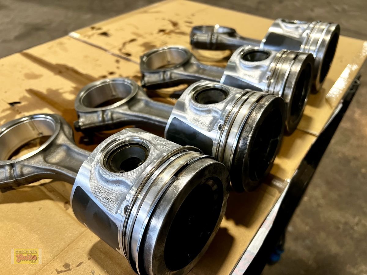 Sonstige Traktorteile des Typs New Holland Pleuelstange mit Kolben 5801425723 // 8099152, Gebrauchtmaschine in Kötschach (Bild 1)