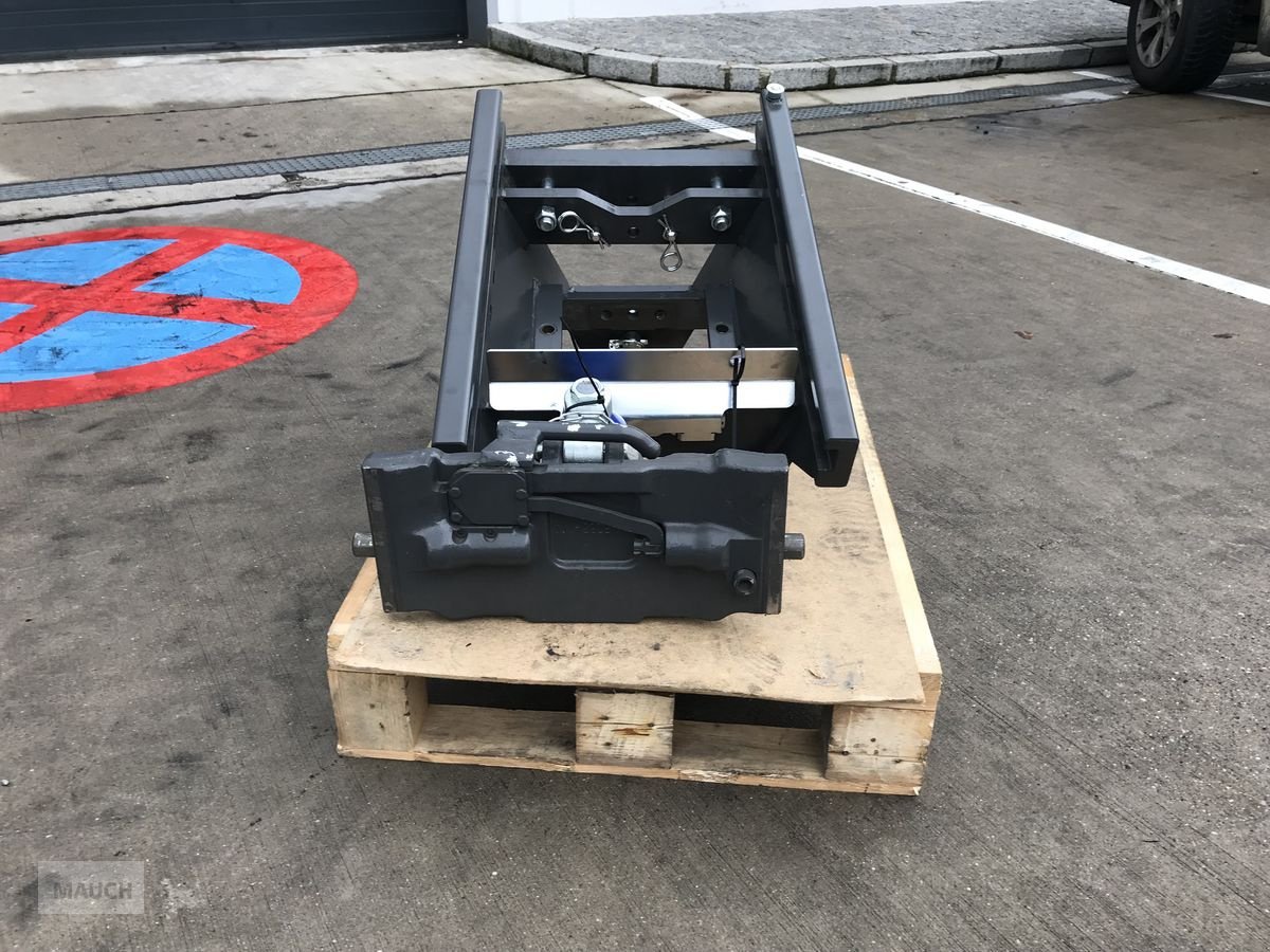 Sonstige Traktorteile des Typs Scharmüller Anhängerahmen 390mm + K80 höhenverstellbar, Neumaschine in Burgkirchen (Bild 1)