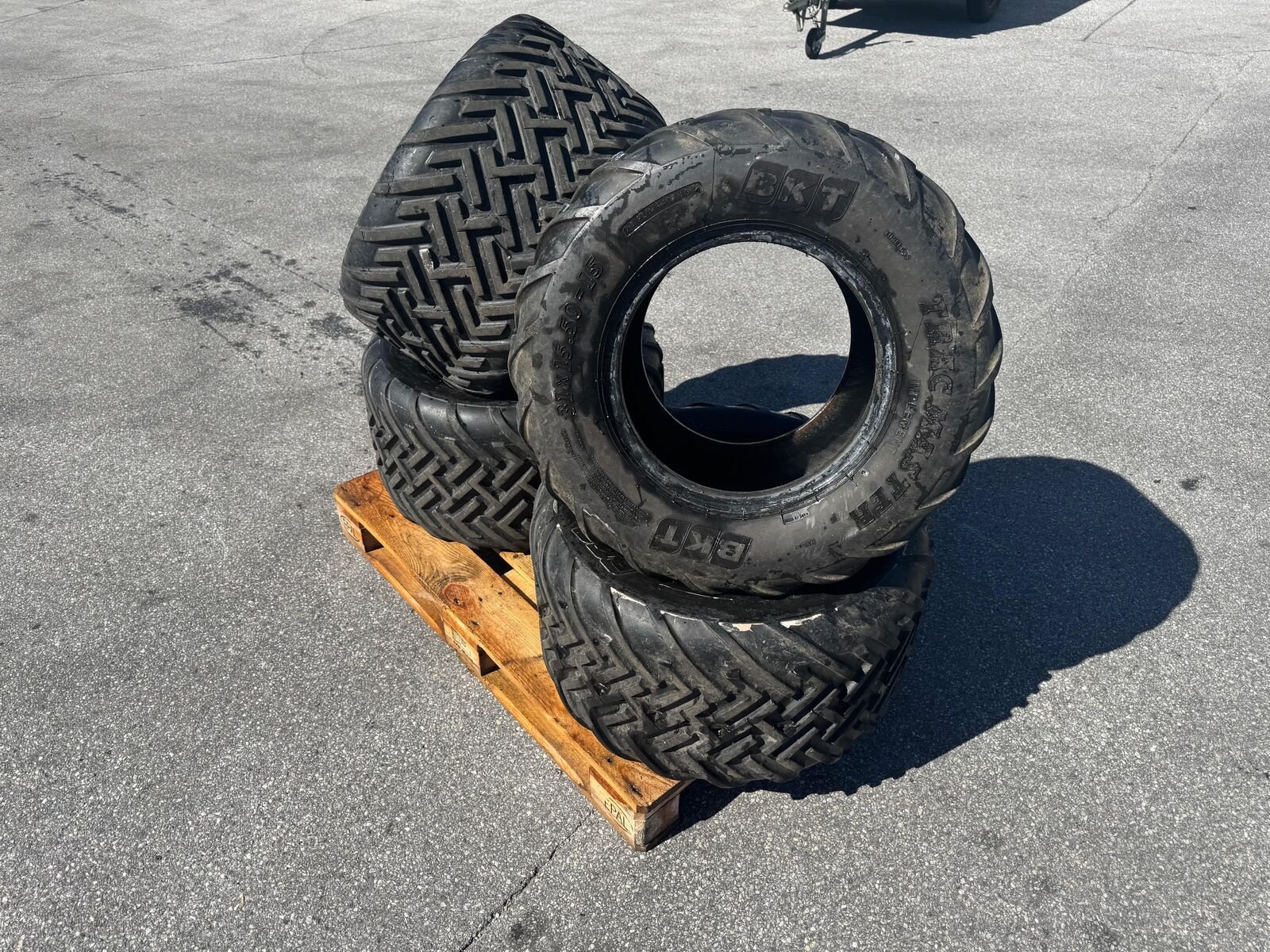 Sonstige Traktorteile typu Sonstige 31 x 15.50 - 15 Terra, Gebrauchtmaschine v St. Johann (Obrázek 1)