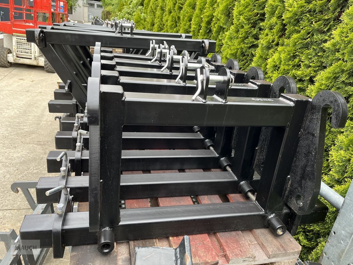 Sonstige Traktorteile typu Sonstige Adapter Euro auf Dreipunkt, Gebrauchtmaschine v Burgkirchen (Obrázek 10)