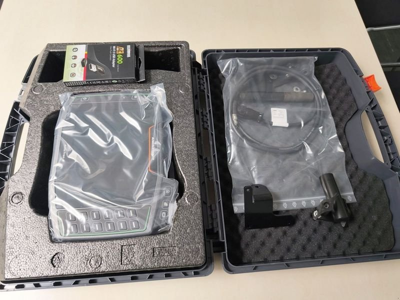 Sonstige Traktorteile del tipo Sonstige Amazone AmaTron 4 Isobus Terminal, Neumaschine In St. Marienkirchen (Immagine 4)