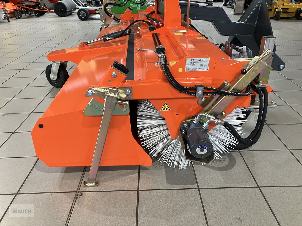 Sonstige Traktorteile des Typs Sonstige Bema 25 Kehrmaschine, Neumaschine in Burgkirchen (Bild 13)