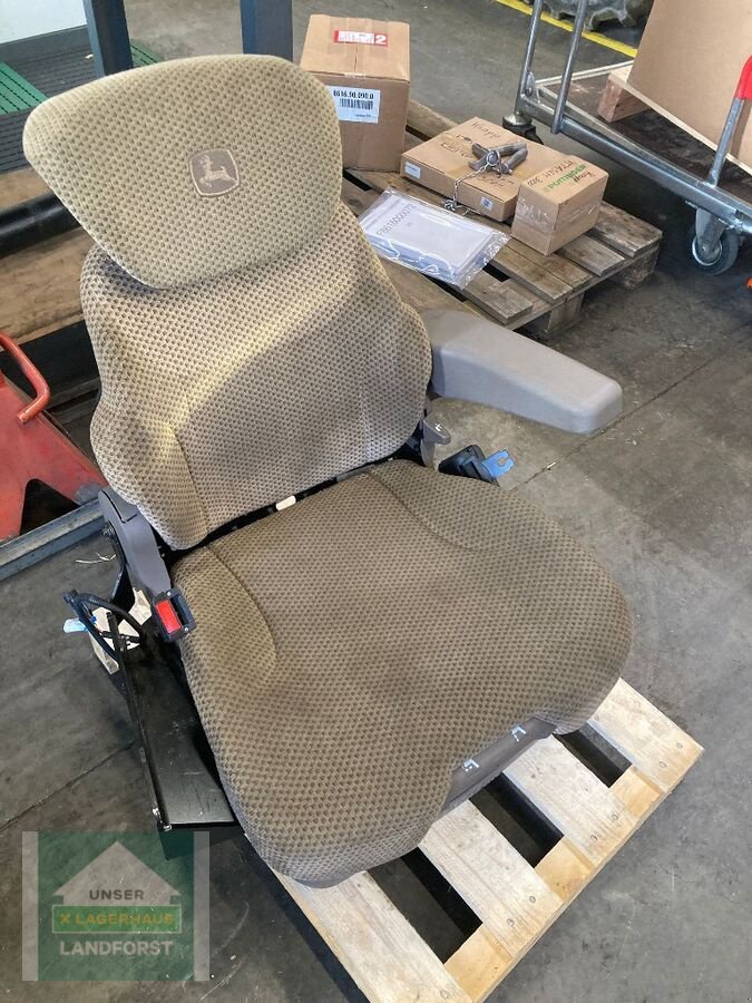 Sonstige Traktorteile des Typs Sonstige Fahrersitz, Neumaschine in Kobenz bei Knittelfeld (Bild 1)