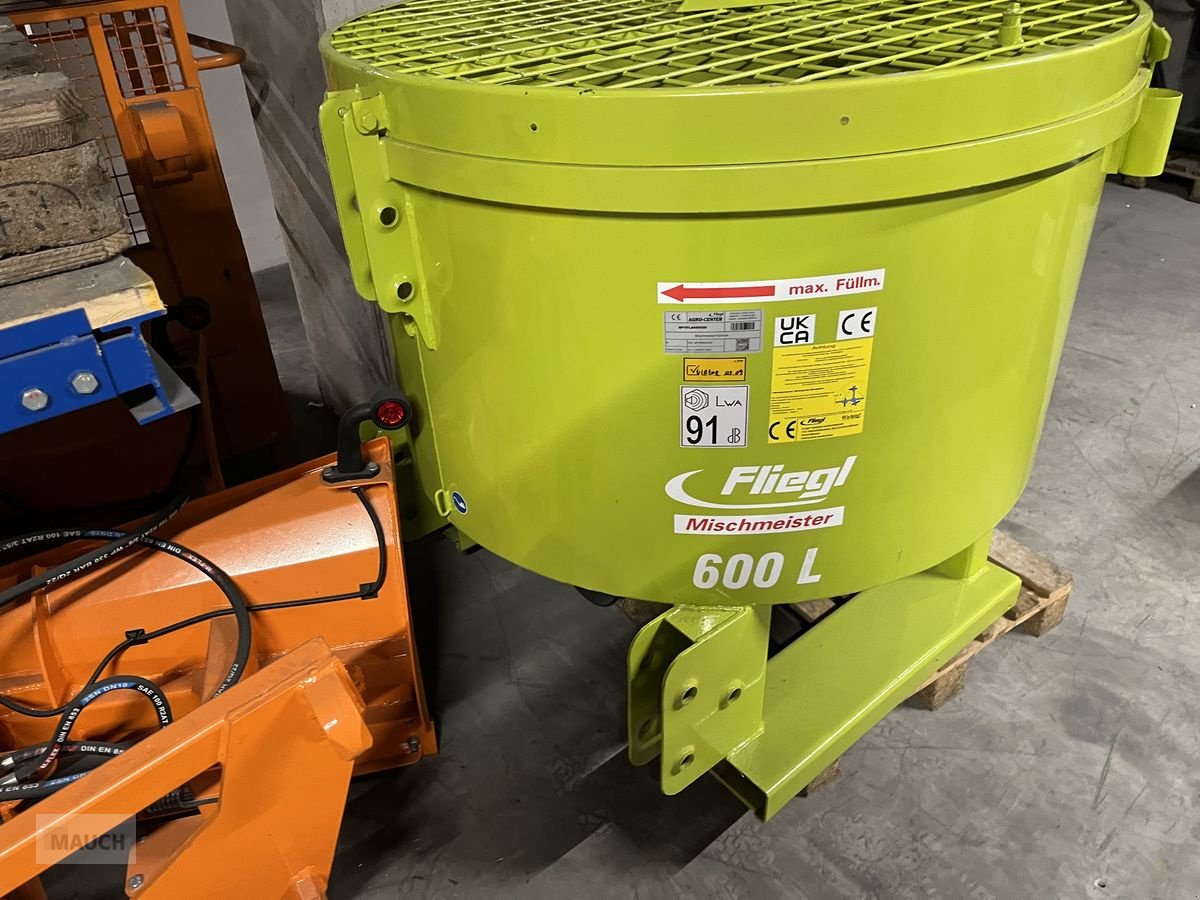 Sonstige Traktorteile des Typs Sonstige Fliegl Zwangsmischer Mischmeister 600, Neumaschine in Burgkirchen (Bild 2)