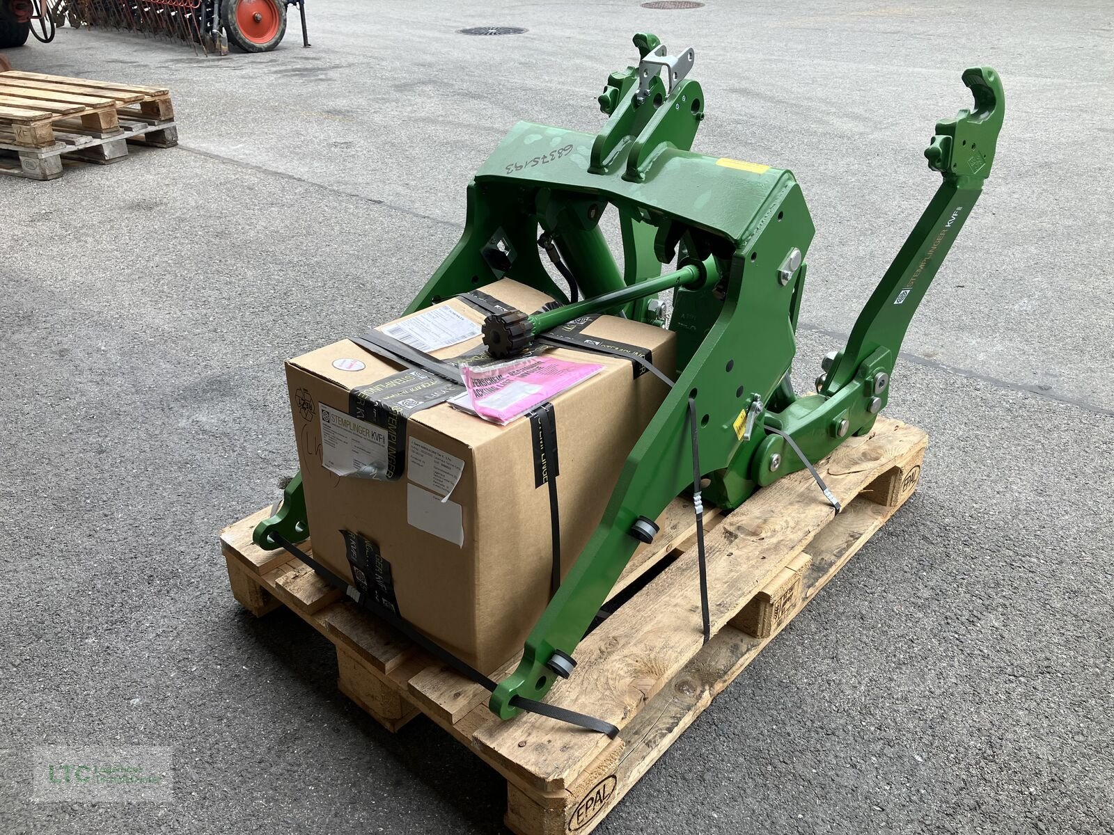 Sonstige Traktorteile des Typs Sonstige Fronthydraulik + Frontzapfwelle John Deere 6M, Neumaschine in Redlham (Bild 3)