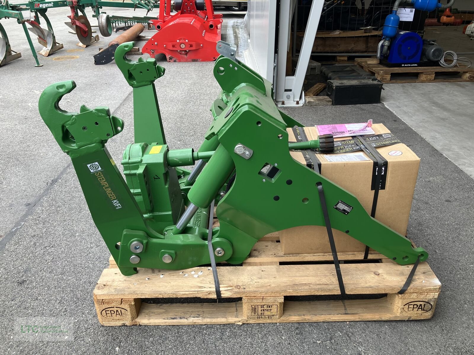 Sonstige Traktorteile des Typs Sonstige Fronthydraulik + Frontzapfwelle John Deere 6M, Neumaschine in Redlham (Bild 9)