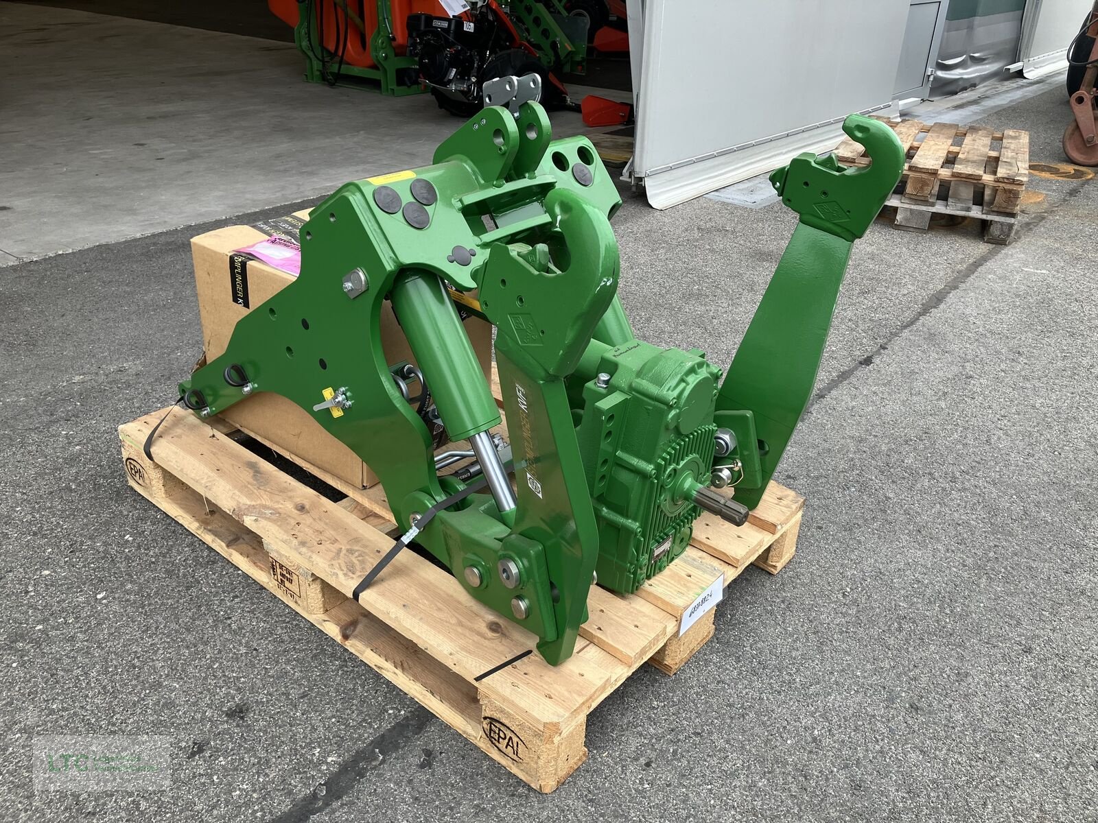 Sonstige Traktorteile des Typs Sonstige Fronthydraulik + Frontzapfwelle John Deere 6M, Neumaschine in Redlham (Bild 1)