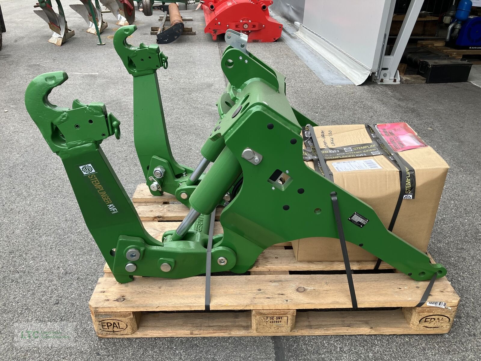 Sonstige Traktorteile des Typs Sonstige Fronthydraulik John Deere 6M, Neumaschine in Redlham (Bild 9)