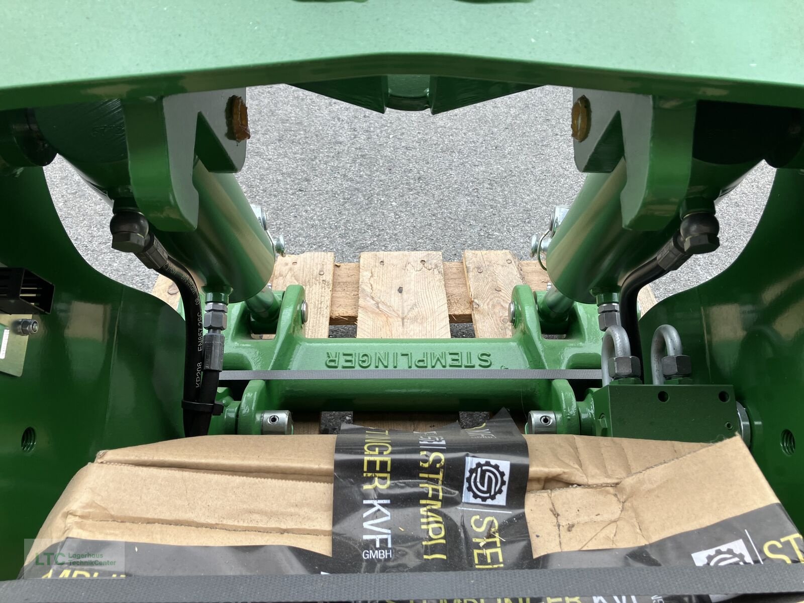 Sonstige Traktorteile des Typs Sonstige Fronthydraulik John Deere 6M, Neumaschine in Redlham (Bild 11)