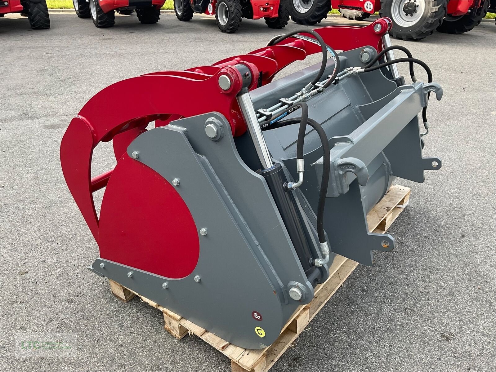 Sonstige Traktorteile des Typs Sonstige Greifschaufel MAX 1,5 m, Neumaschine in Redlham (Bild 4)