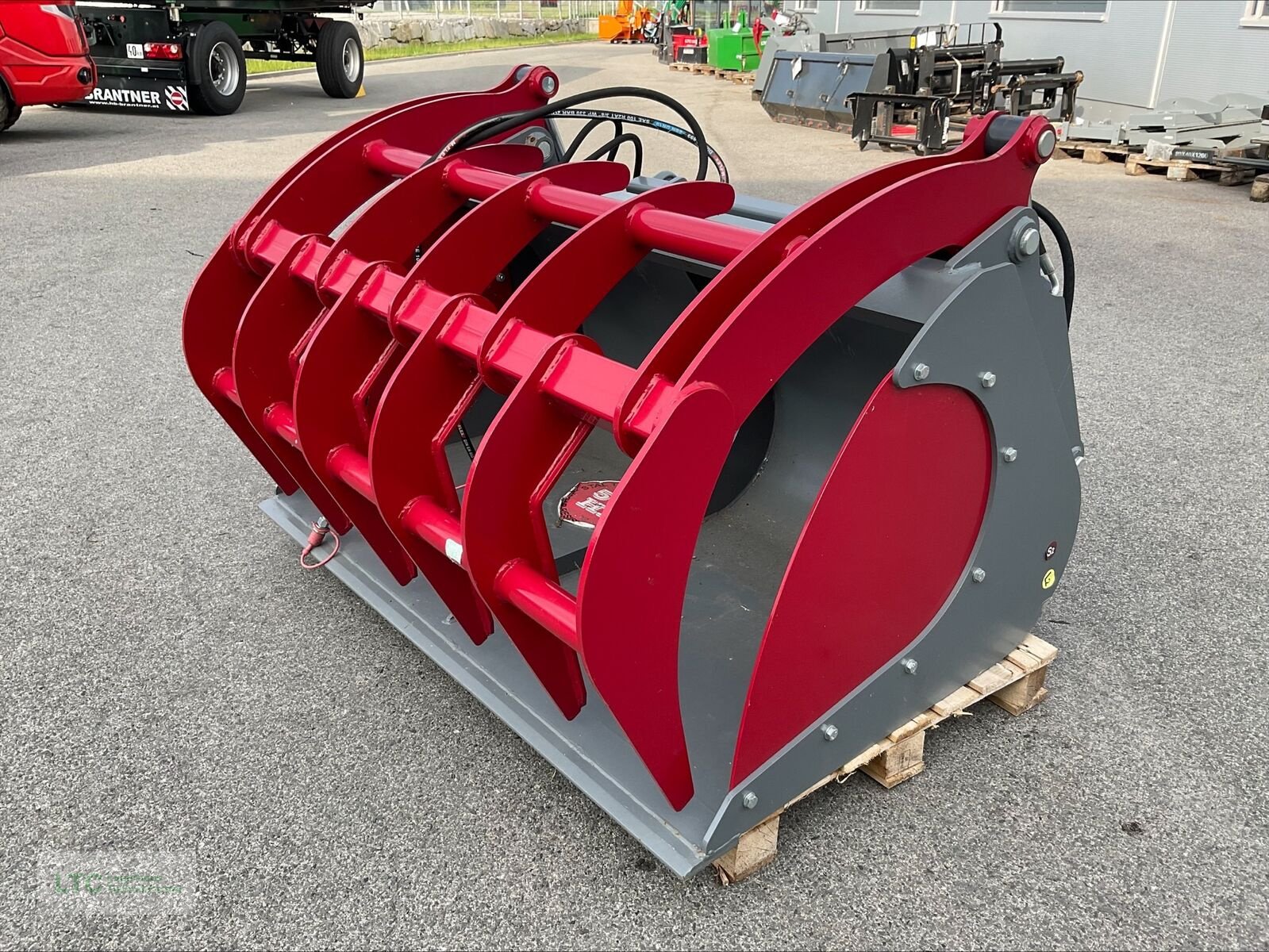 Sonstige Traktorteile des Typs Sonstige Greifschaufel MAX 1,5 m, Neumaschine in Redlham (Bild 1)