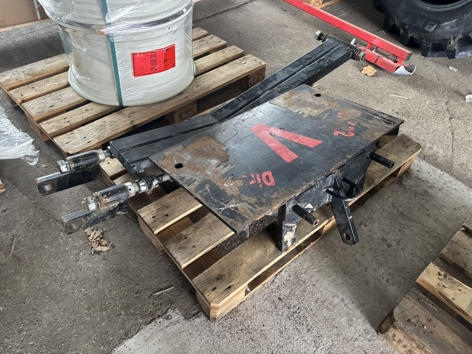 Sonstige Traktorteile des Typs Sonstige Hauer Schneepflugplatte Valtra N122D, Gebrauchtmaschine in Göpfritz (Bild 1)