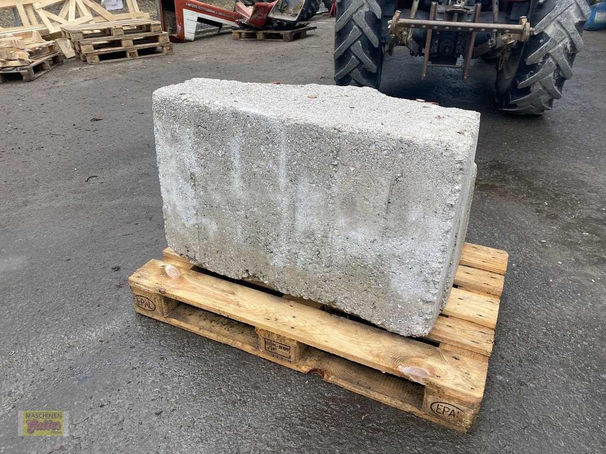 Sonstige Traktorteile типа Sonstige Heckgewicht ca. 400kg, Gebrauchtmaschine в Kötschach (Фотография 6)