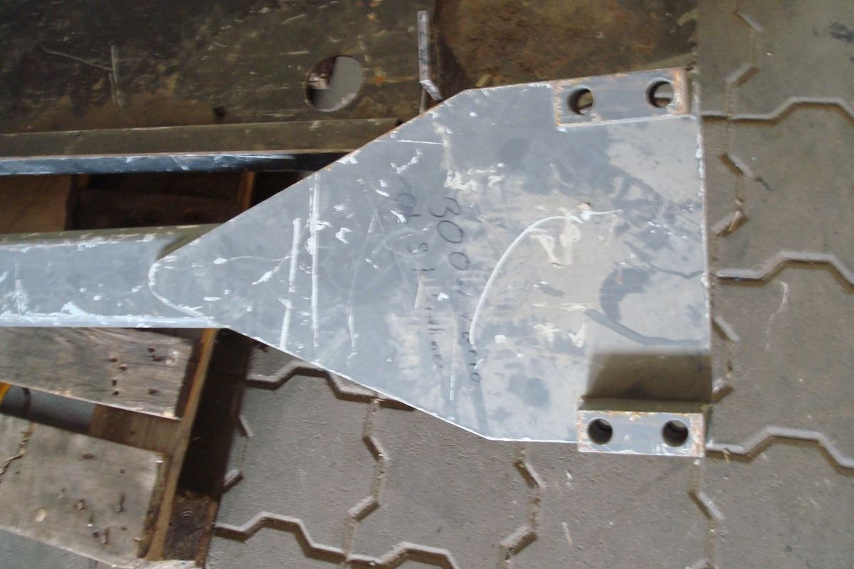 Sonstige Traktorteile a típus Sonstige Kreuter Adapterrahmen Fendt 300 Vario COM III, Gebrauchtmaschine ekkor: Judenburg (Kép 3)