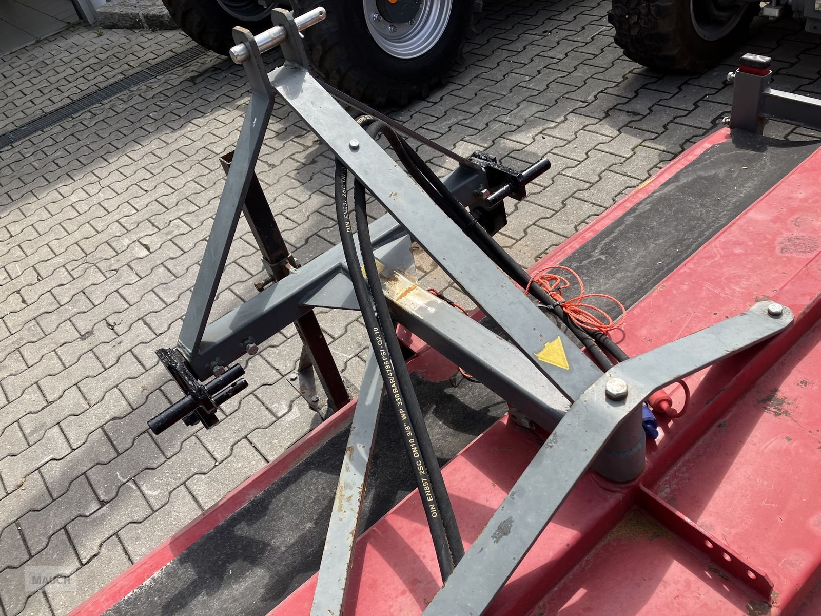 Sonstige Traktorteile des Typs Sonstige Mayer Kehrmaschine 2300mm, Gebrauchtmaschine in Burgkirchen (Bild 7)