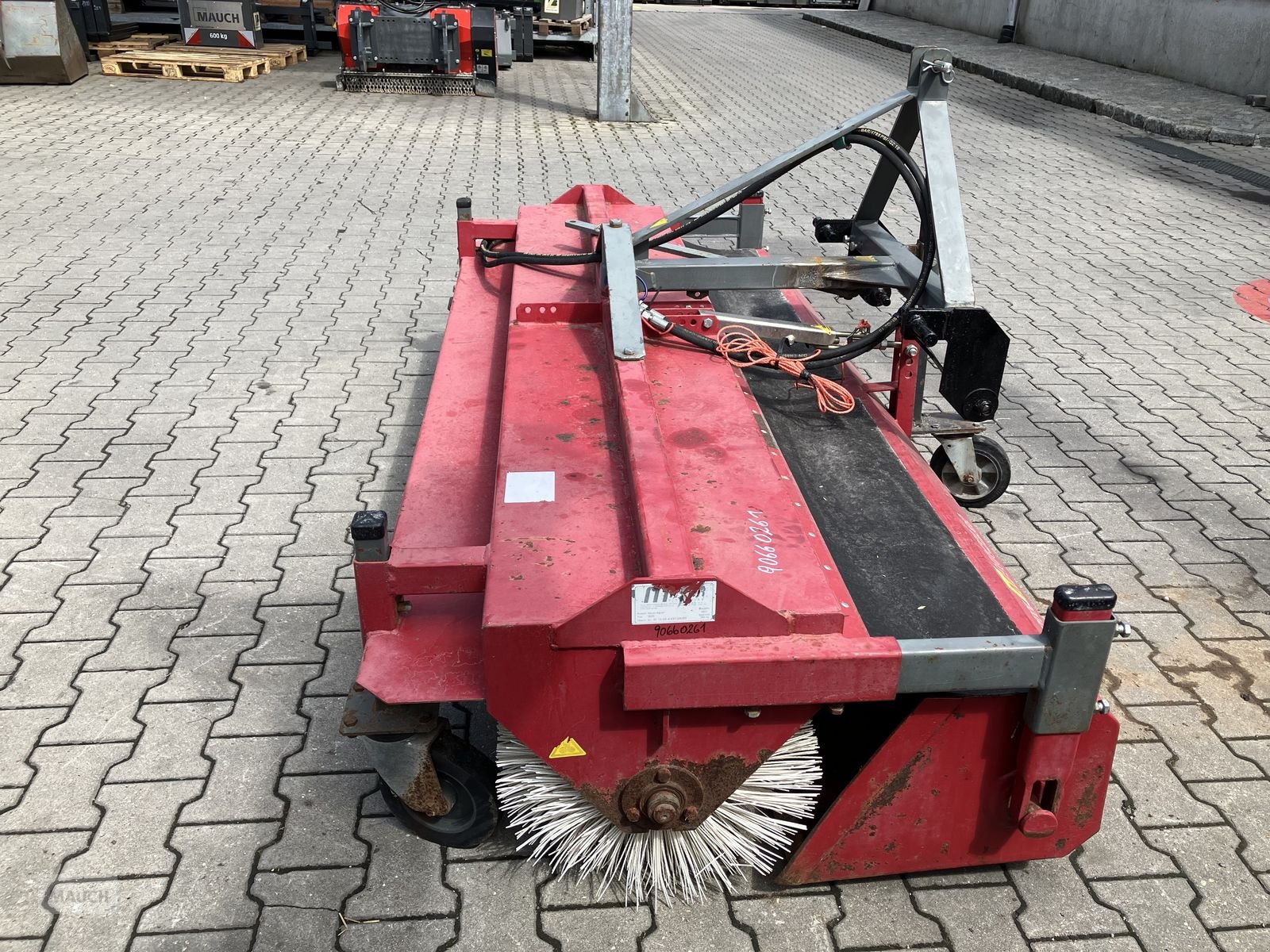 Sonstige Traktorteile des Typs Sonstige Mayer Kehrmaschine 2300mm, Gebrauchtmaschine in Burgkirchen (Bild 4)