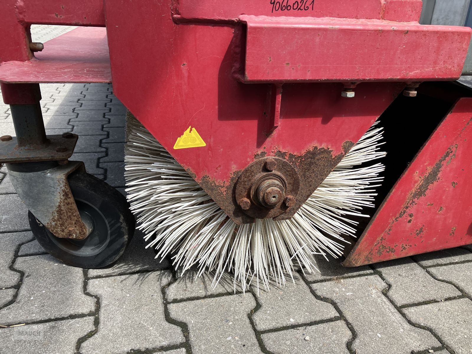 Sonstige Traktorteile des Typs Sonstige Mayer Kehrmaschine 2300mm, Gebrauchtmaschine in Burgkirchen (Bild 8)