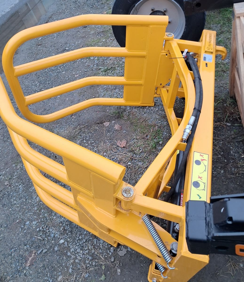 Sonstige Traktorteile of the type Sonstige Rundballenzange (12264), Gebrauchtmaschine in Strem (Picture 2)